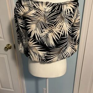 Women's Black and Cream Palm Print Top